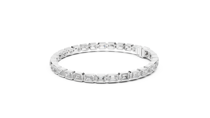 Classic Emerald Diamond Bracelet